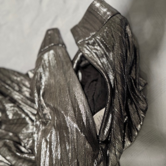 Carrie Pleated Midi Skirt by Summer Haus from Beach Bunny - Silver Size S - Picture 2 of 7